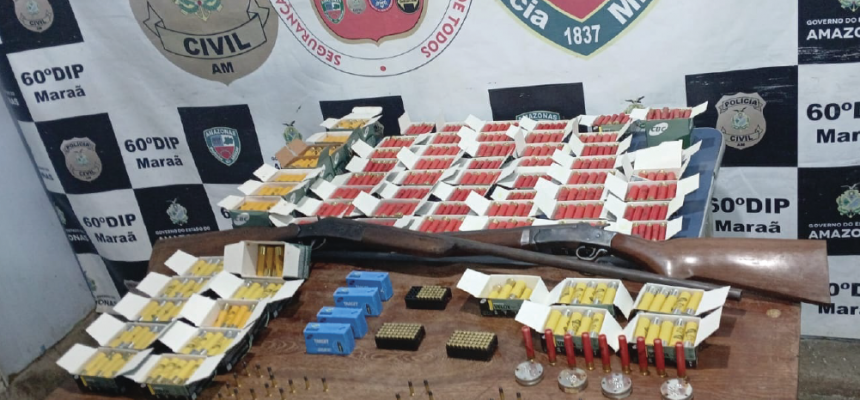 A Polícia Civil do Amazonas (PC-AM), por meio da 60ª Delegacia Interativa de Polícia (DIP) de Maraã (a 634 quilômetros de Manaus), apreendeu, no dia 3 de setembro, mais de mil munições e duas espingardas. Os materiais foram encontrados em um flutuante, no lago de Maraã.
